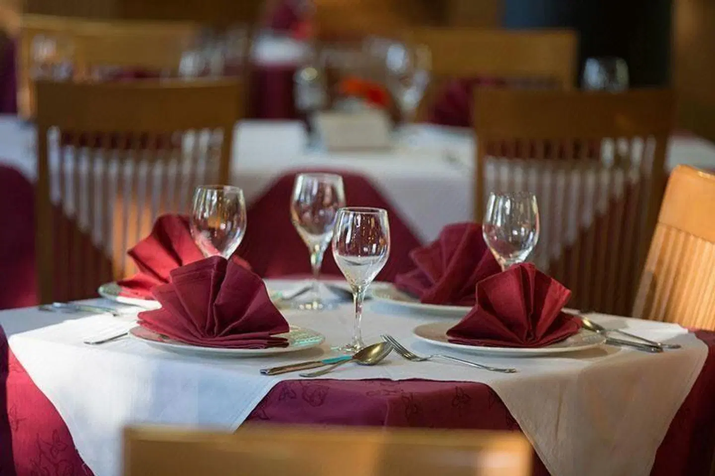Tomislavov Dom Restaurant