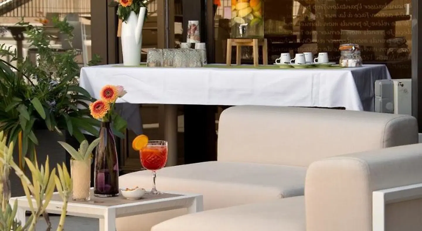 Mercure Montpellier Centre Comedie Bar