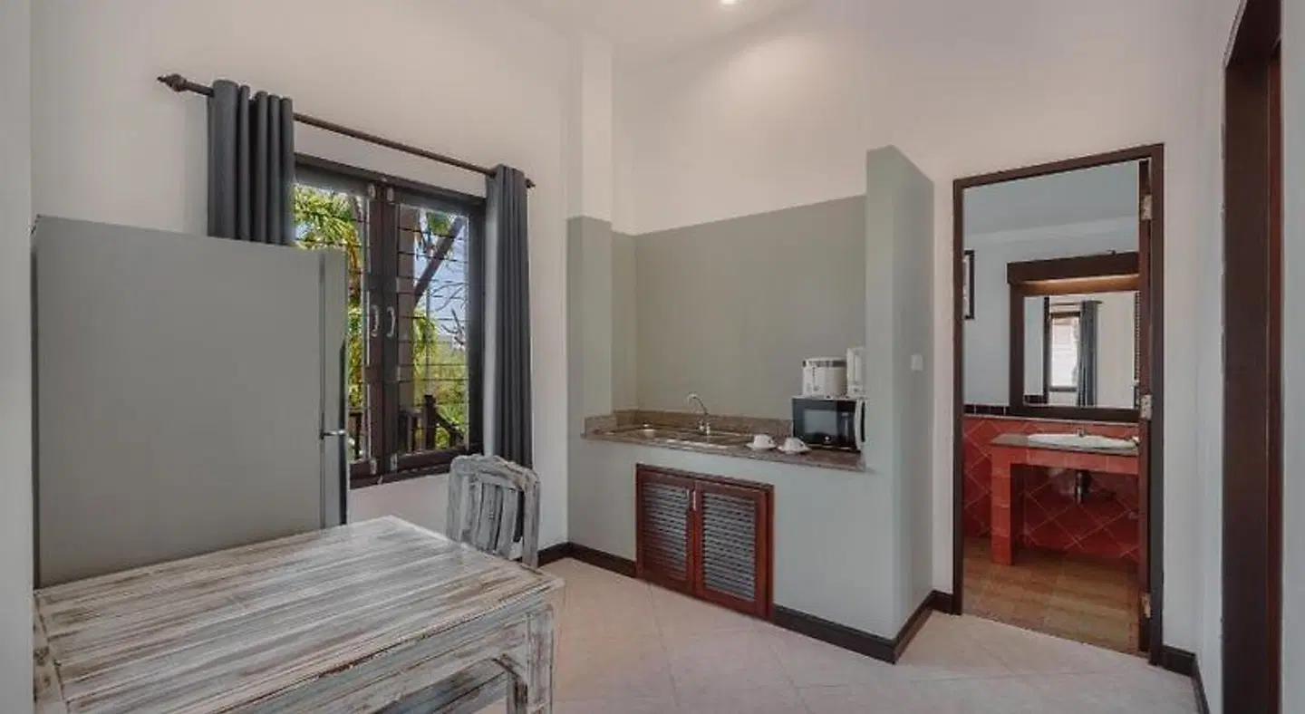 Palm Village ROOM_EXAMPLE