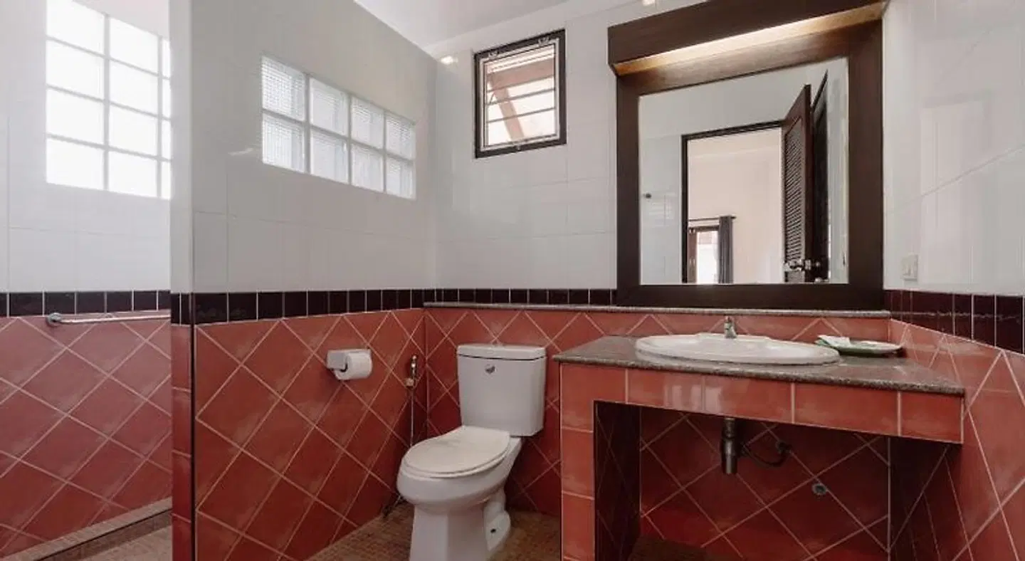 Palm Village Badezimmer