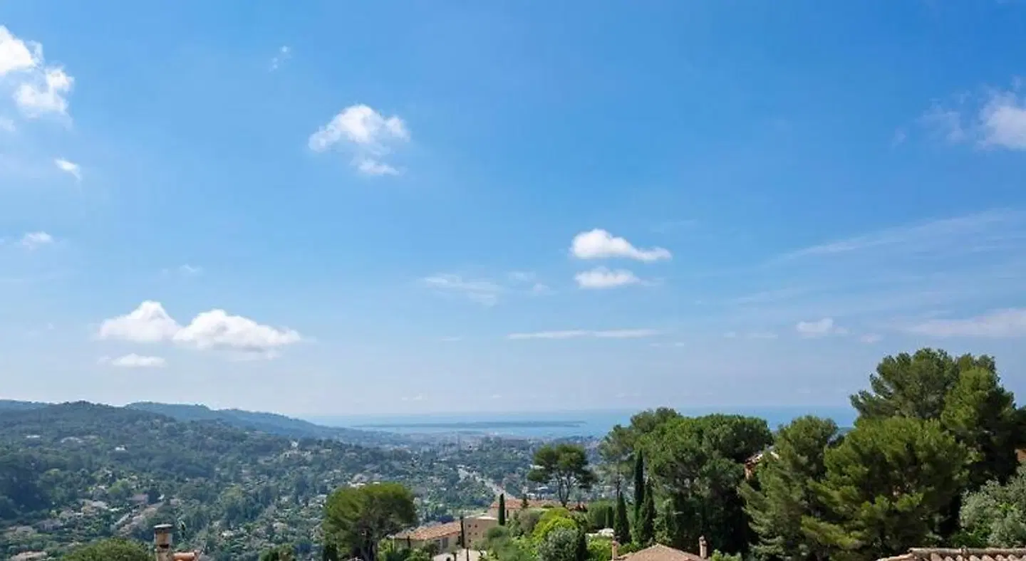 Mougins Luxury Retreats LANDSCAPE