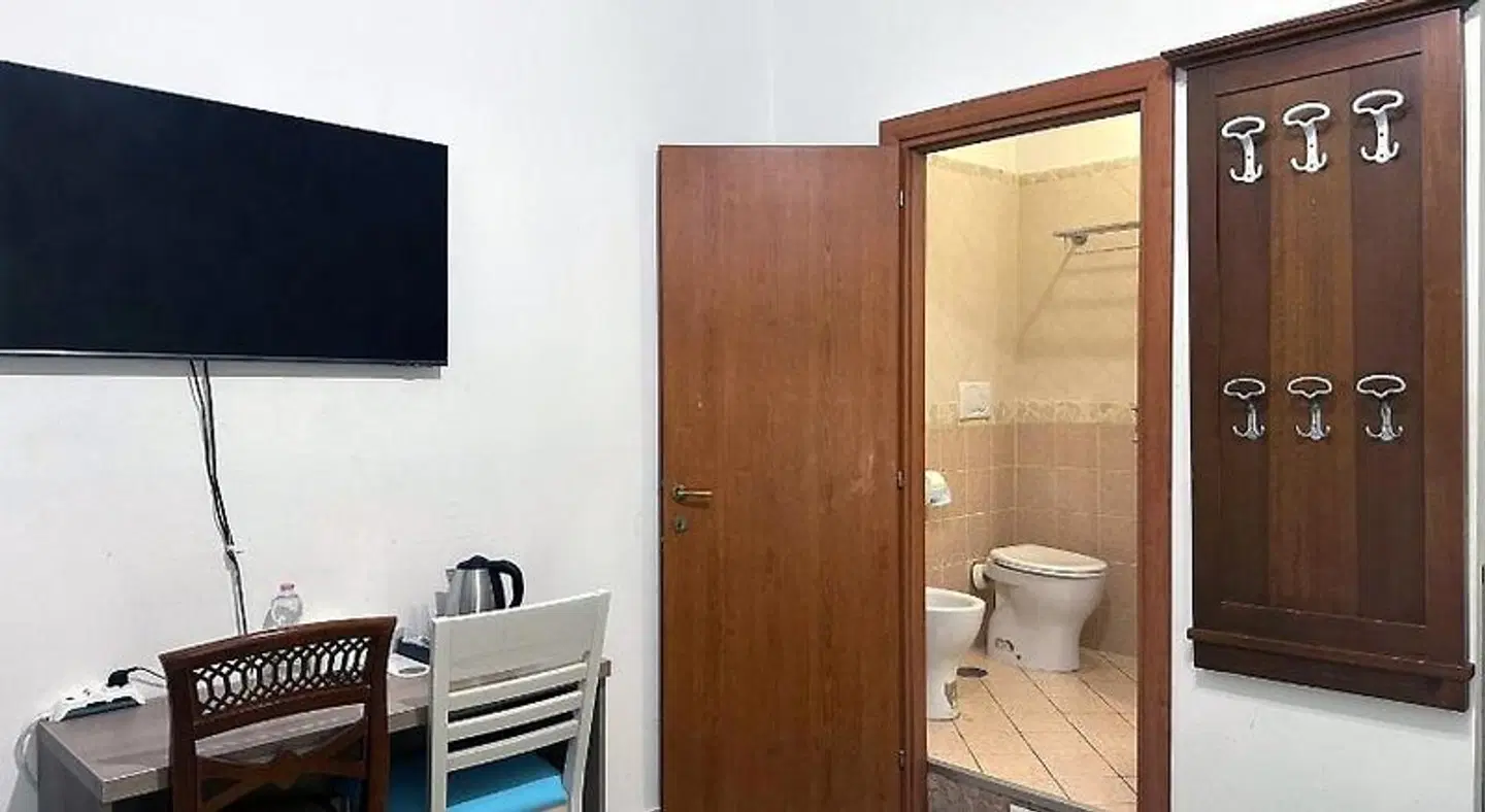 B&B Alex II Badezimmer