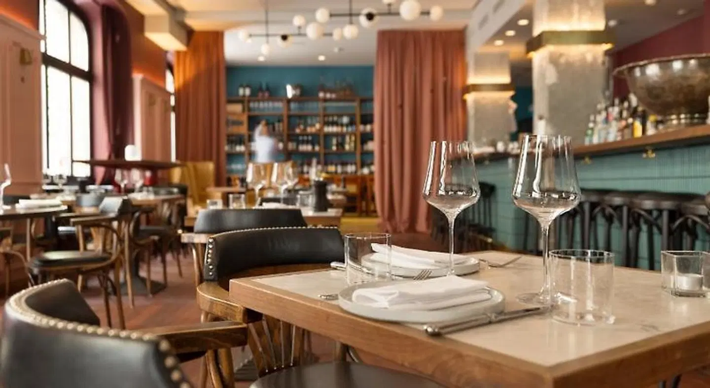 Europe Bar