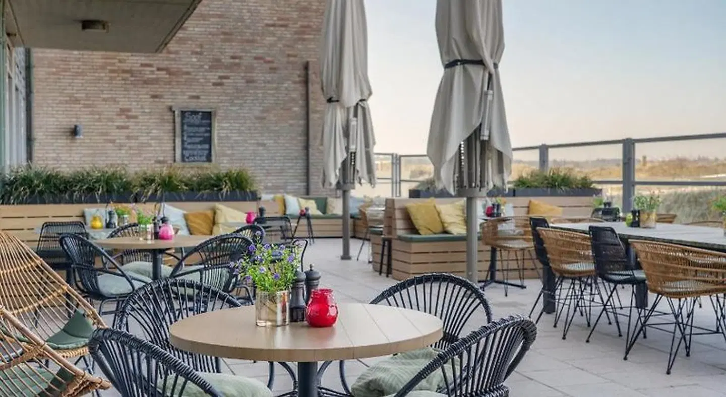 Paal 8 hotel aan Zee Terrasse