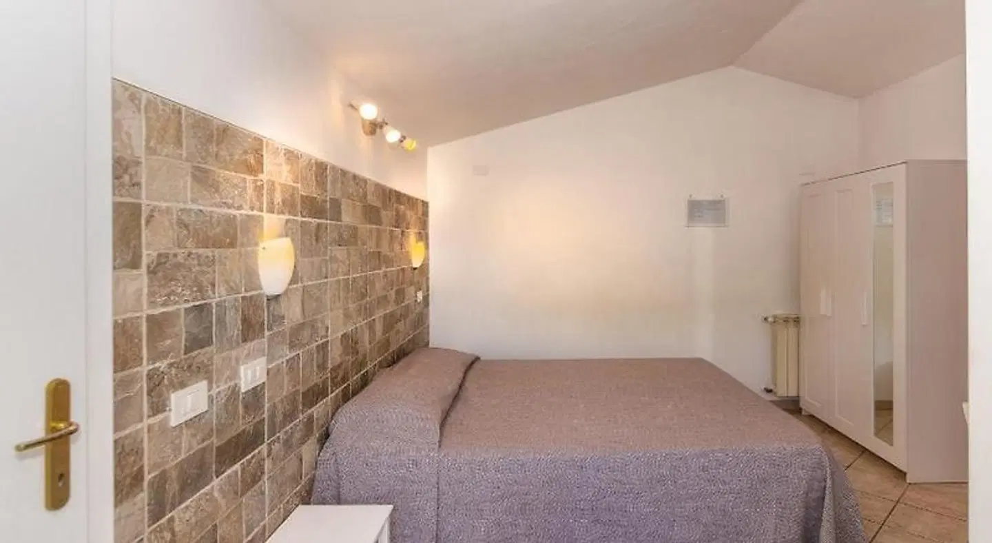 Eura ROOM_EXAMPLE