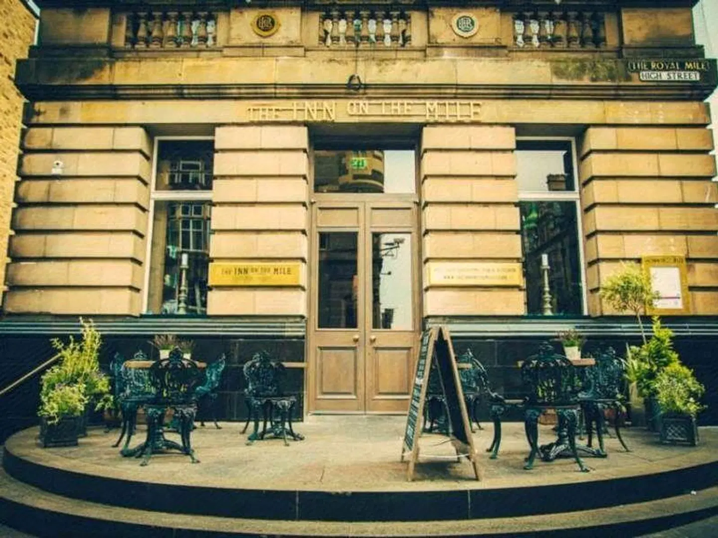 The Inn on the Mile EXTERIOR