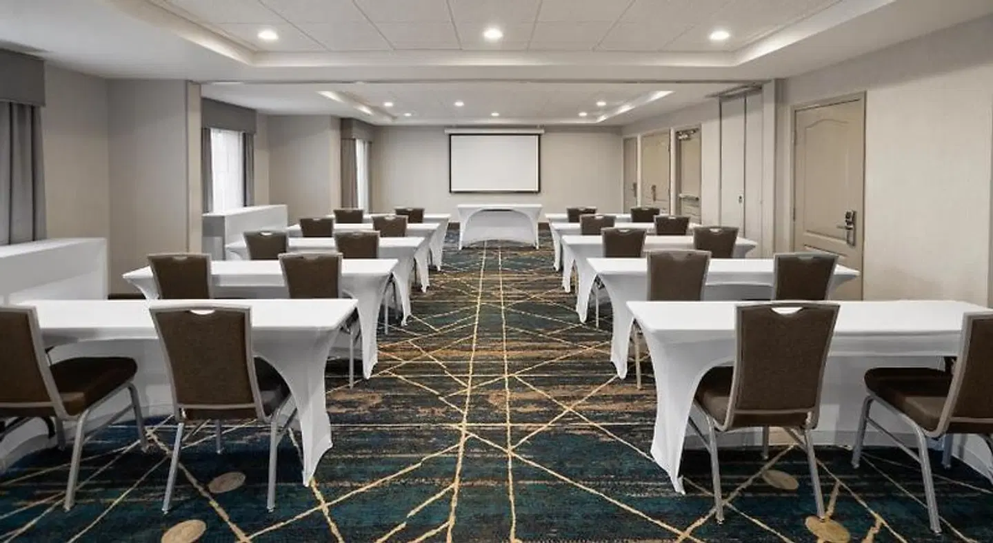 Homewood Suites by Hilton Montgomery EastChase Konferenz