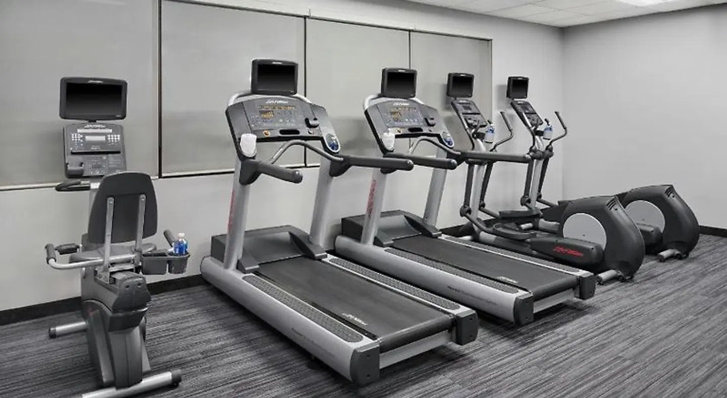 TownePlace Suites by Marriott Lawrence Downtown SPORTS_AND_LEISURE