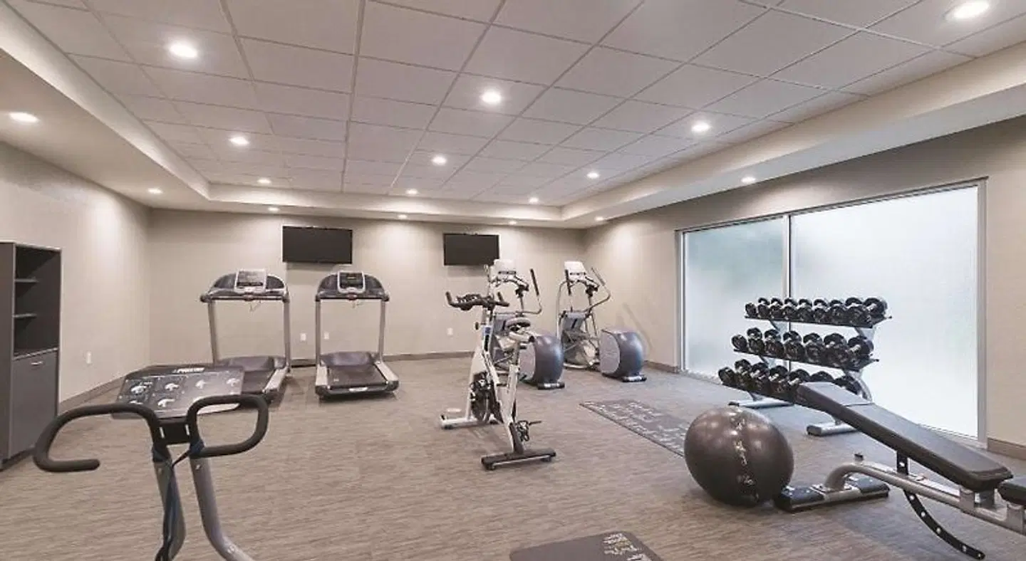 La Quinta Inn & Suites by Wyndham Oklahoma City - NW Expwy SPORTS_AND_LEISURE