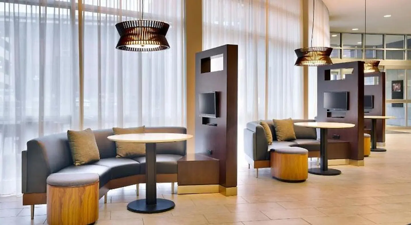 Courtyard by Marriott Lincoln Downtown LOUNGE_LOBBY