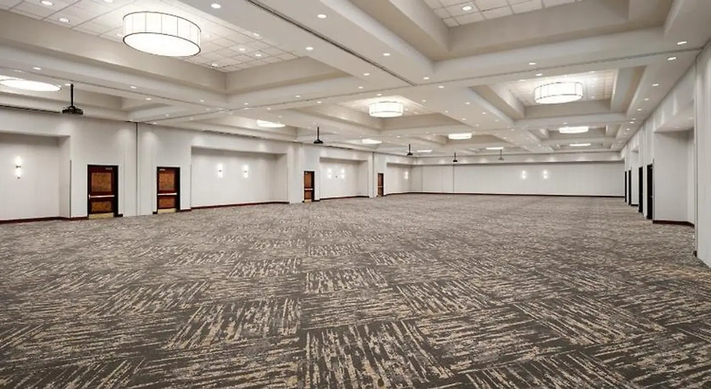 Embassy Suites by Hilton Lincoln LOUNGE_LOBBY