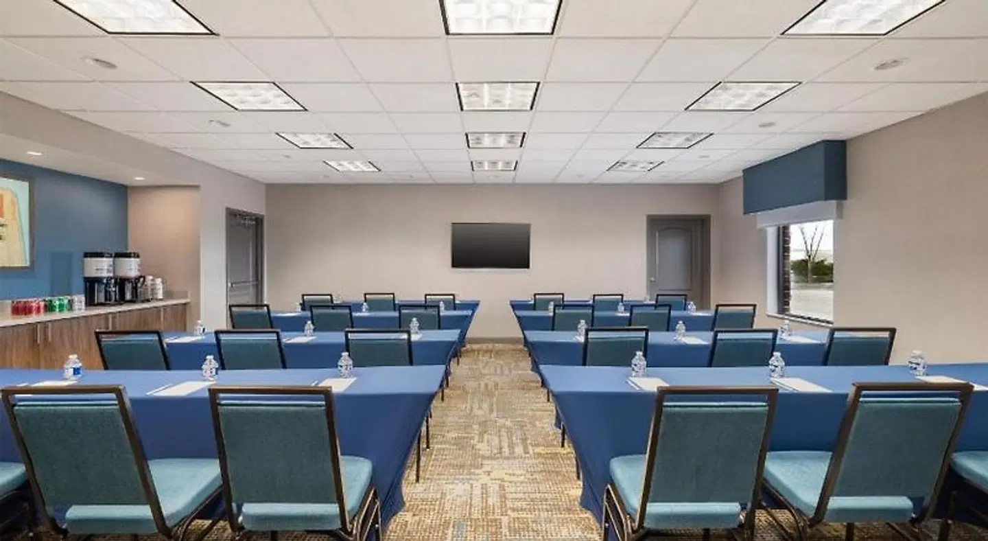 Hampton Inn & Suites Lincoln - Northeast I-80 Konferenz