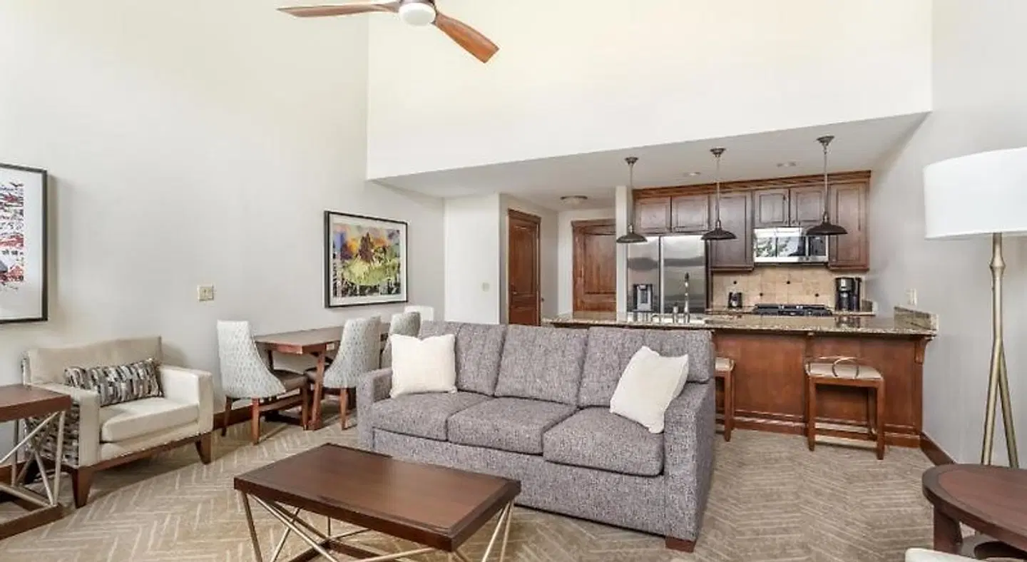 Sunrise Lodge by Hilton Grand Vacations LOUNGE_LOBBY