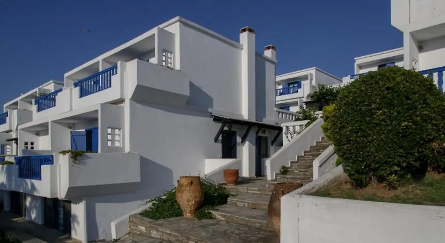 Agionissi Resort EXTERIOR