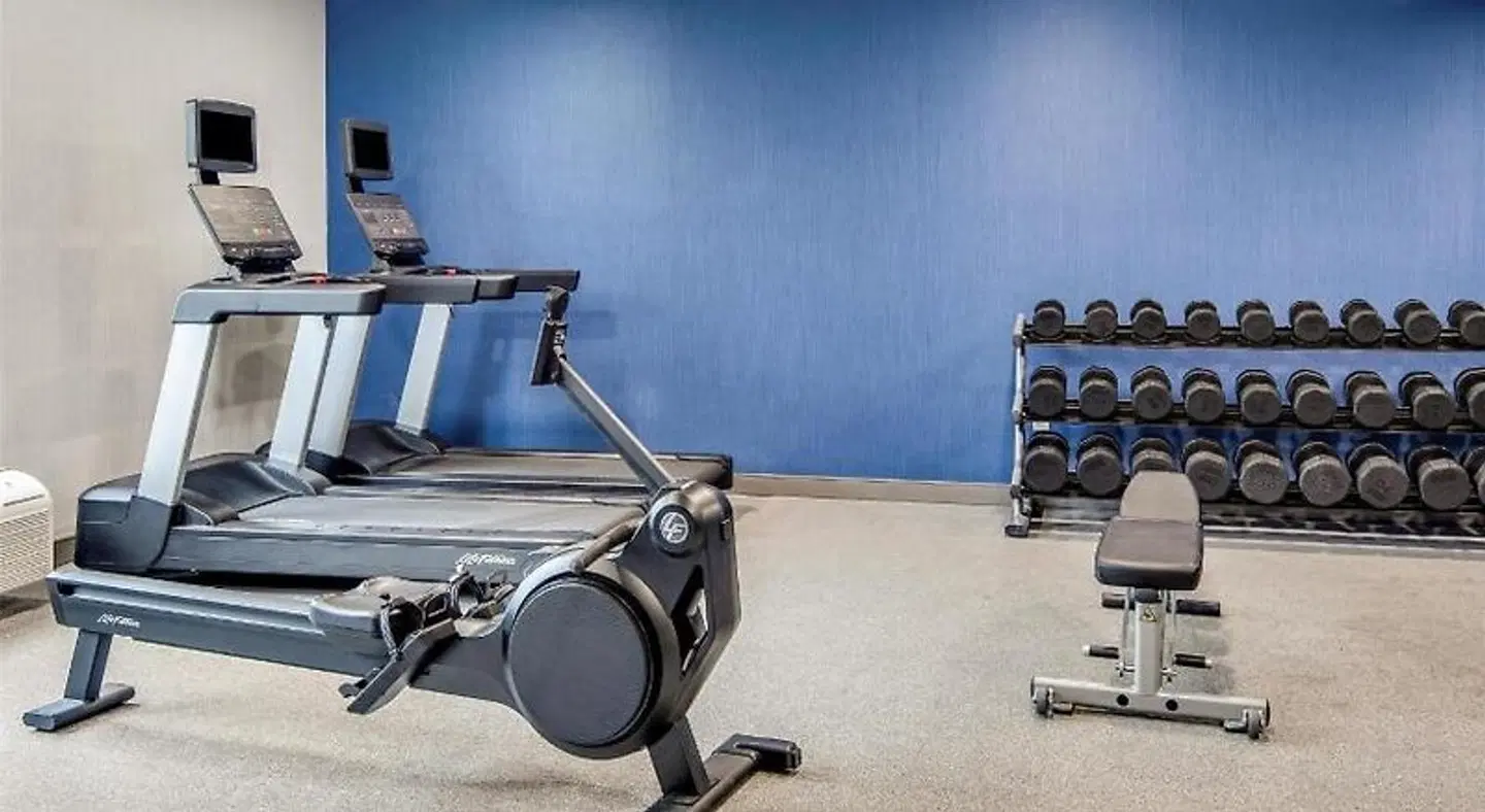 Hampton Inn Indianapolis-Ne/Castleton SPORTS_AND_LEISURE