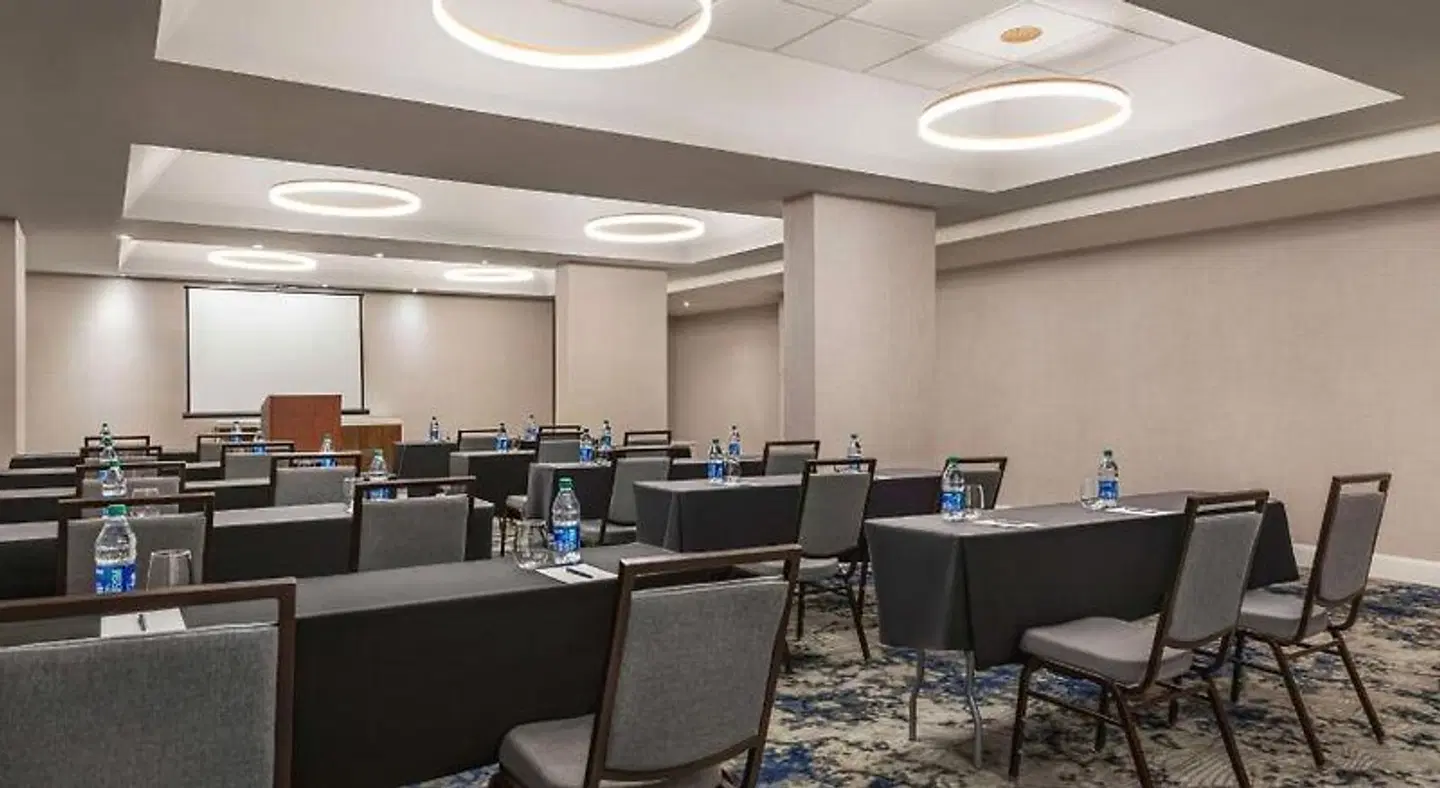 Embassy Suites by Hilton Kansas City Overland Park Konferenz