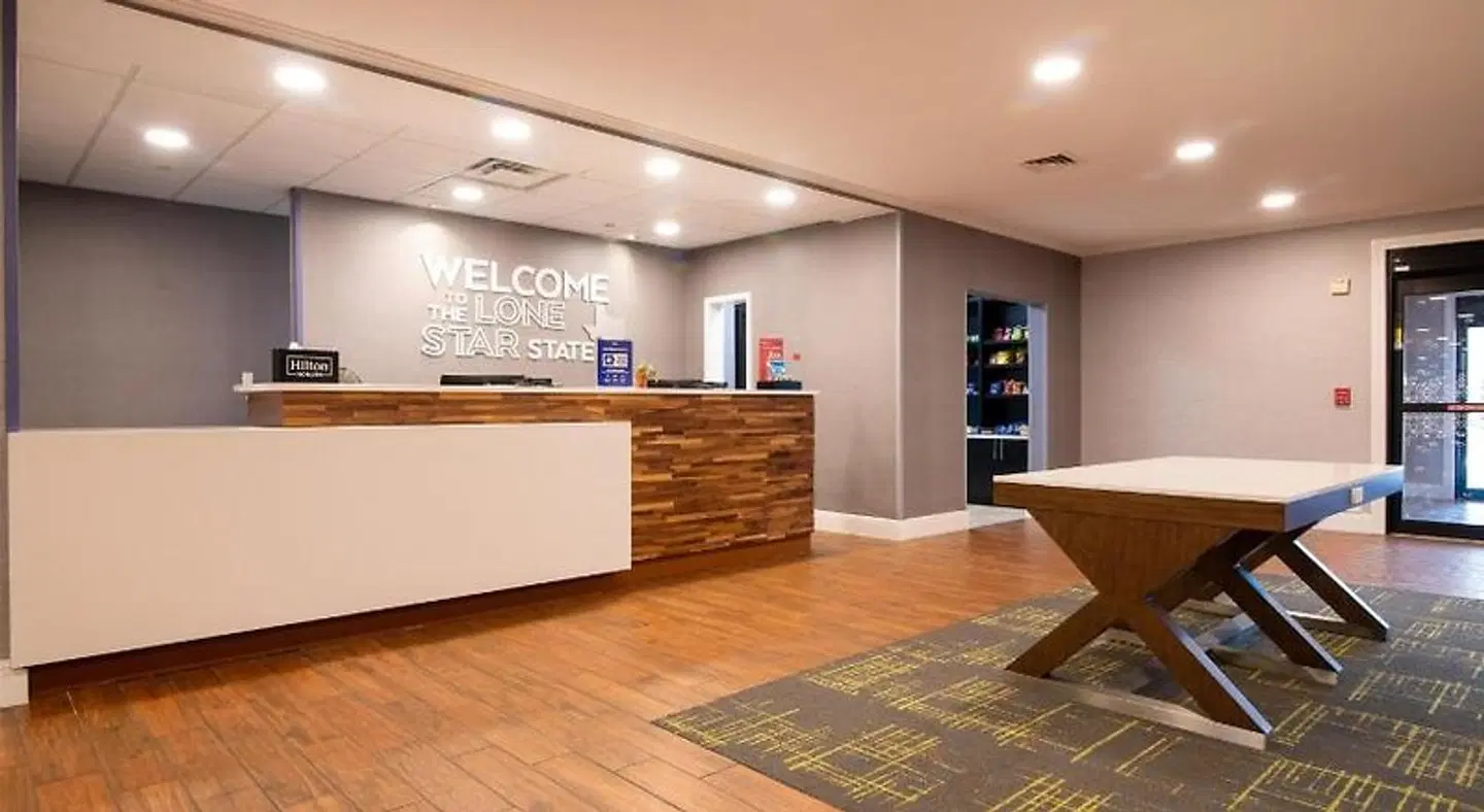 Hampton Inn & Suites College Station/US 6-East Bypass LOUNGE_LOBBY