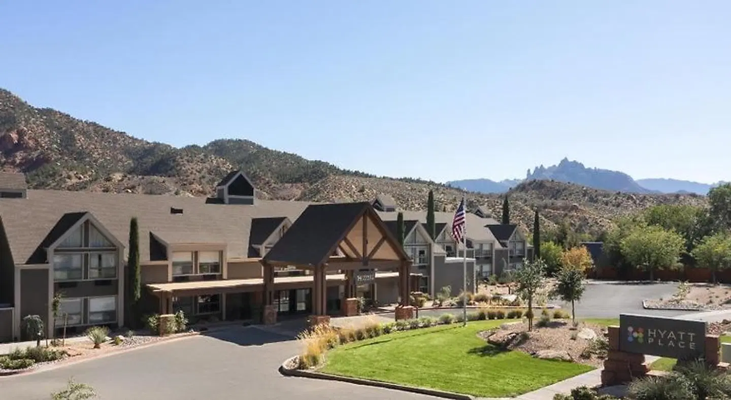 Hyatt Place Springdale - Zion National Park EXTERIOR