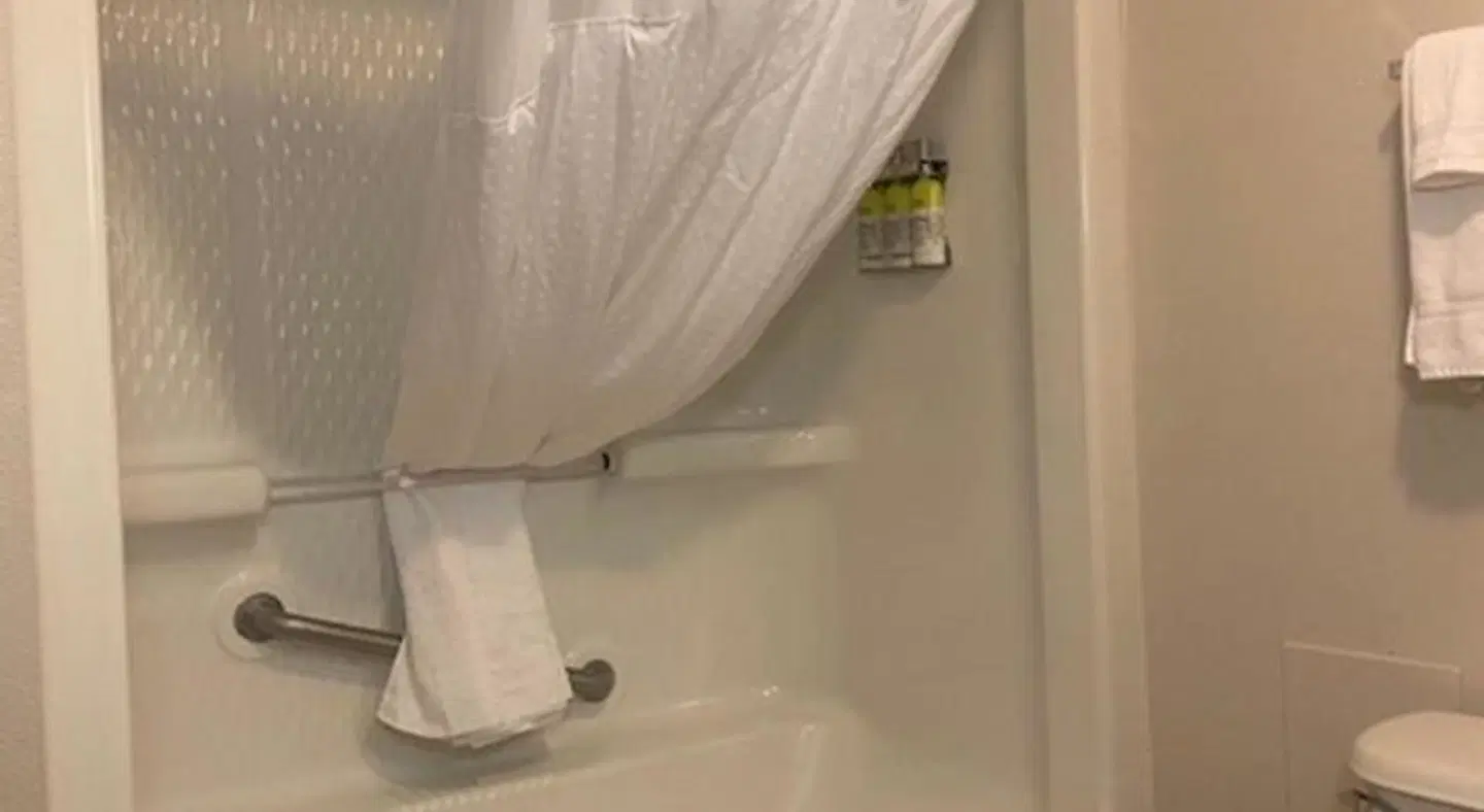 Holiday Inn Express & Suites Jacksonville South - I-295 by IHG Badezimmer