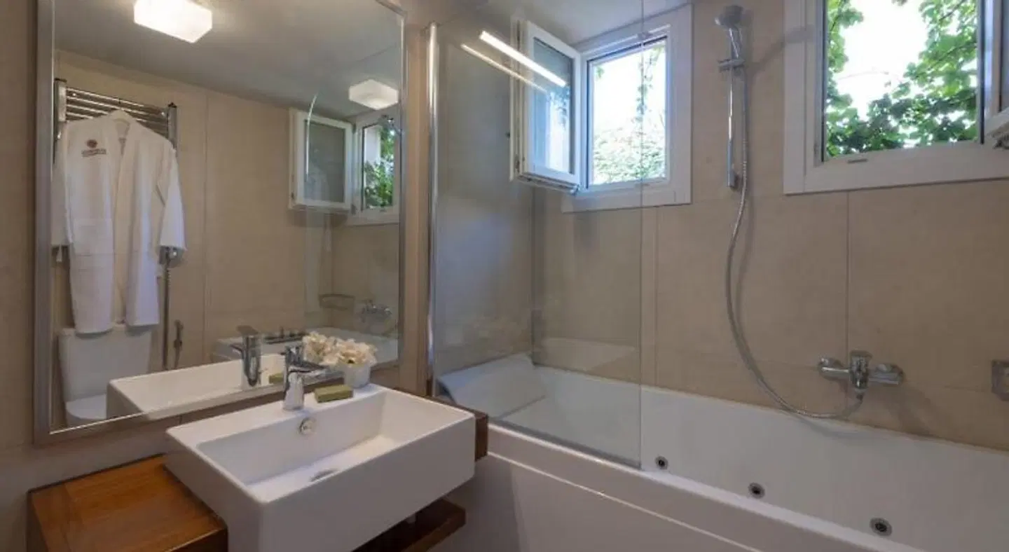 Rimondi Estate Badezimmer