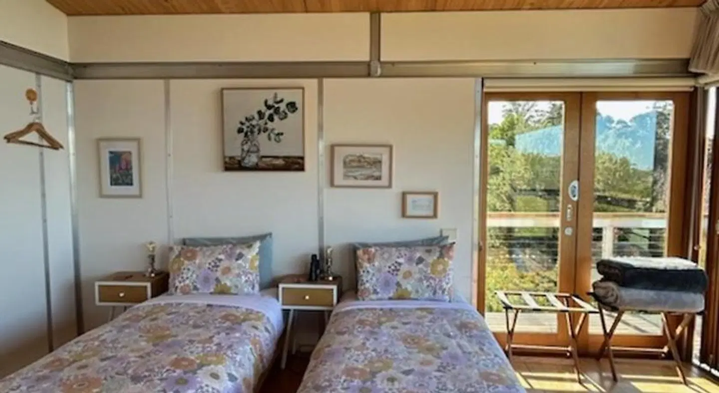 Hobart Hideaway Pods ROOM_EXAMPLE