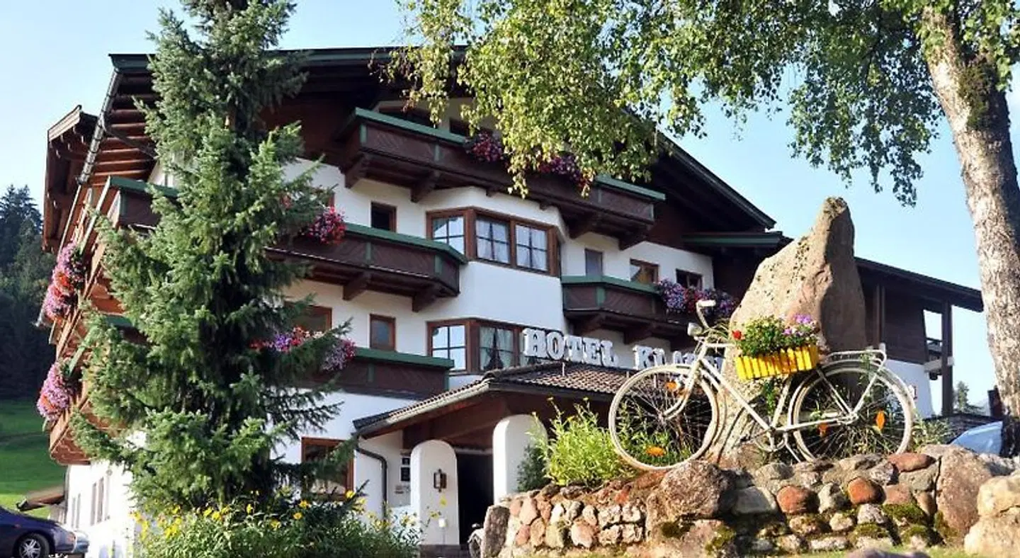Klausen EXTERIOR