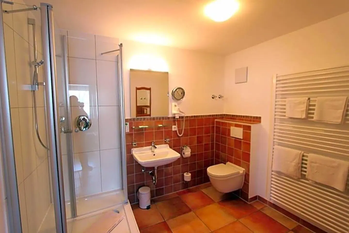 Hotel Gasthof Rössle Badezimmer