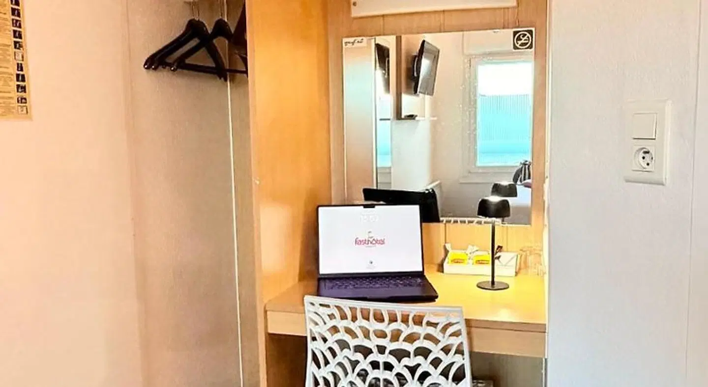 Fasthotel Orleans ROOM_EXAMPLE
