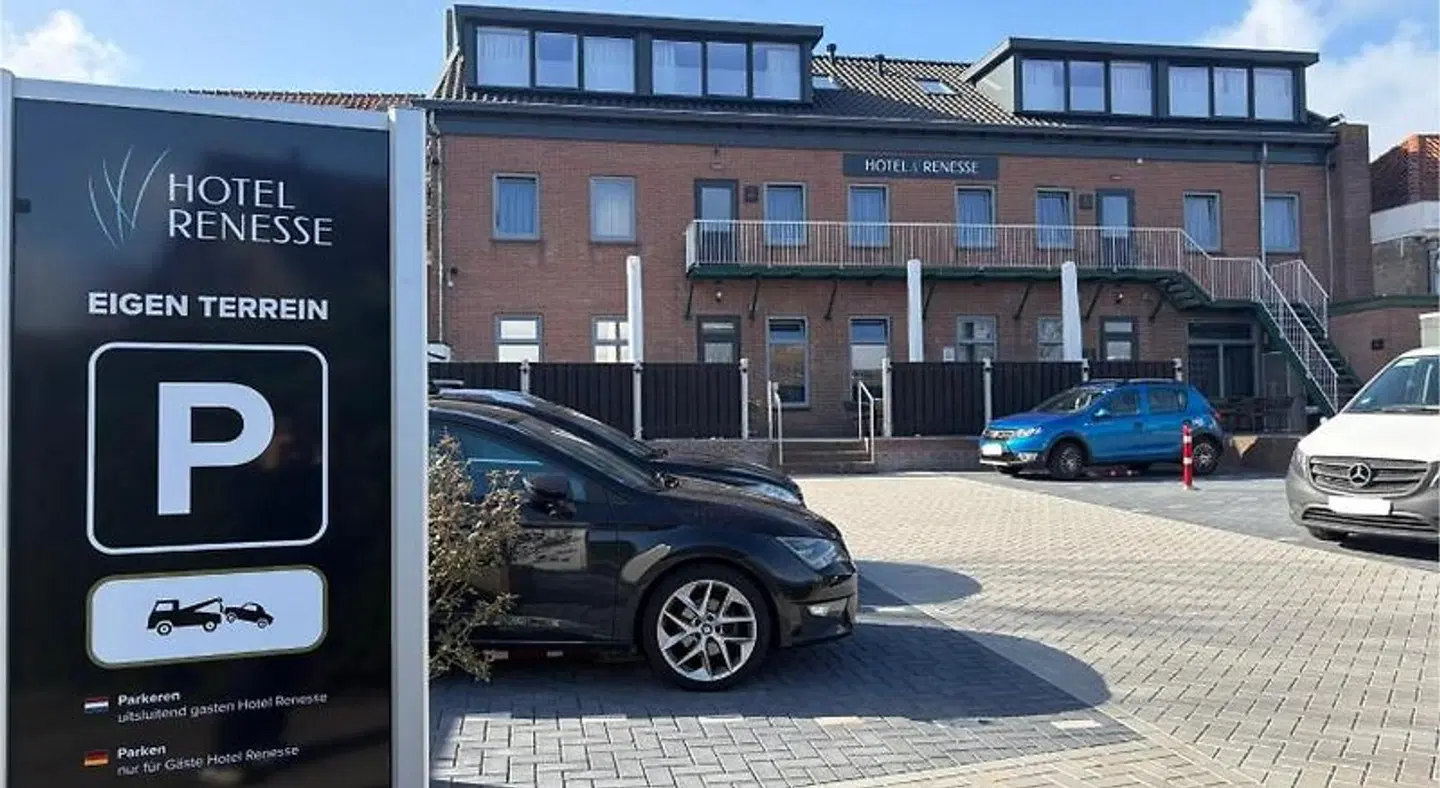 Renesse EXTERIOR