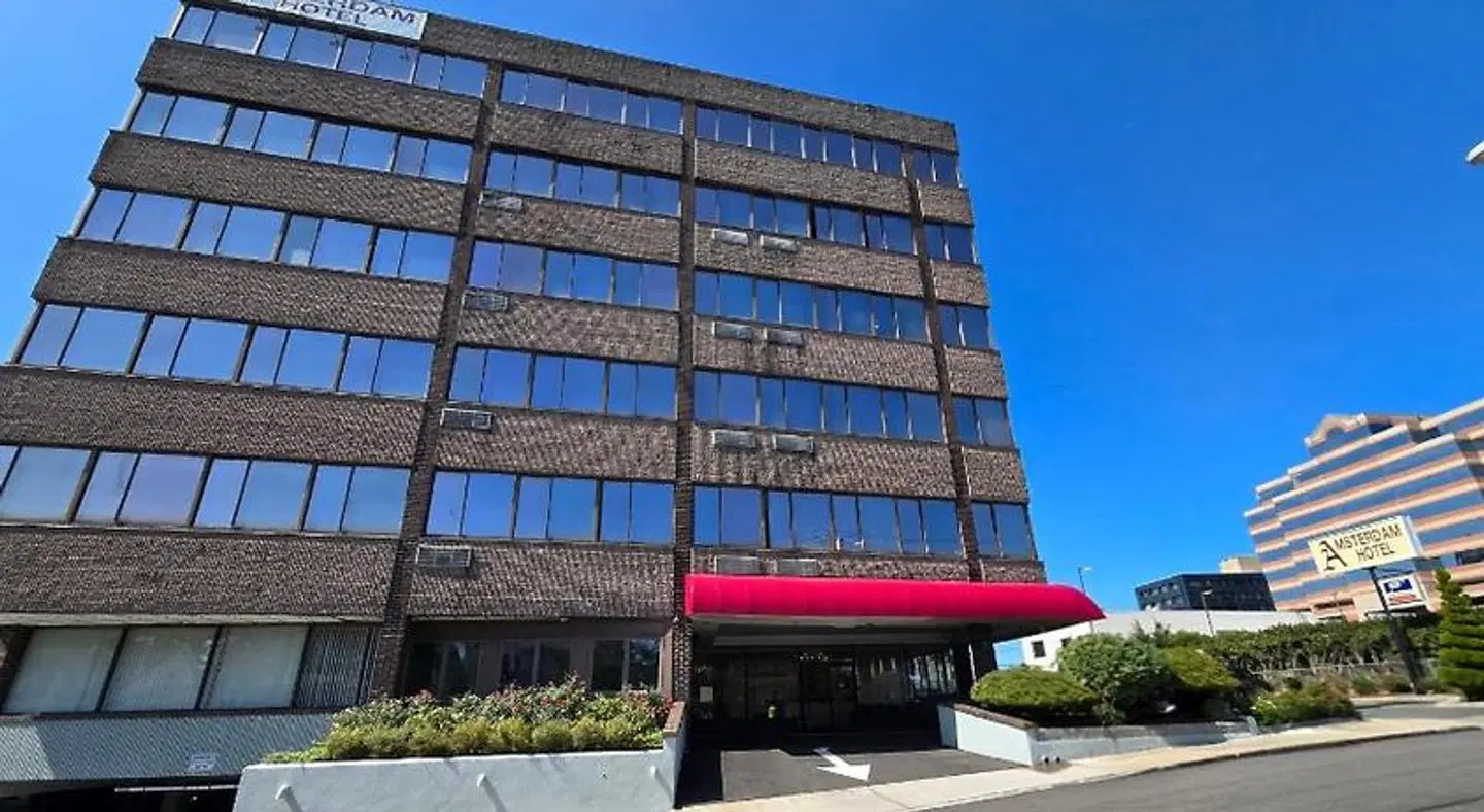 Amsterdam Hotel EXTERIOR
