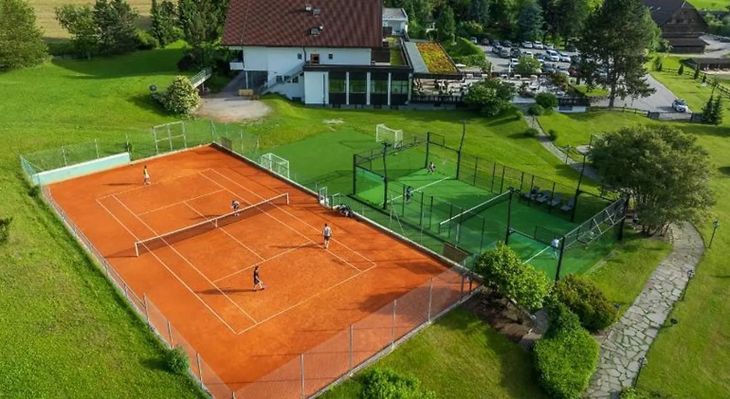 Royal Hinterhuber SPORTS_AND_LEISURE