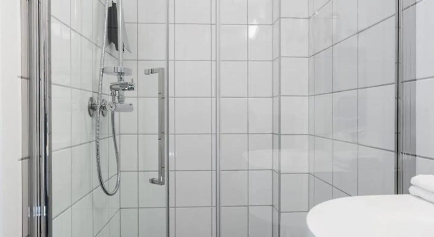 Thon Hotel Gildevangen Badezimmer
