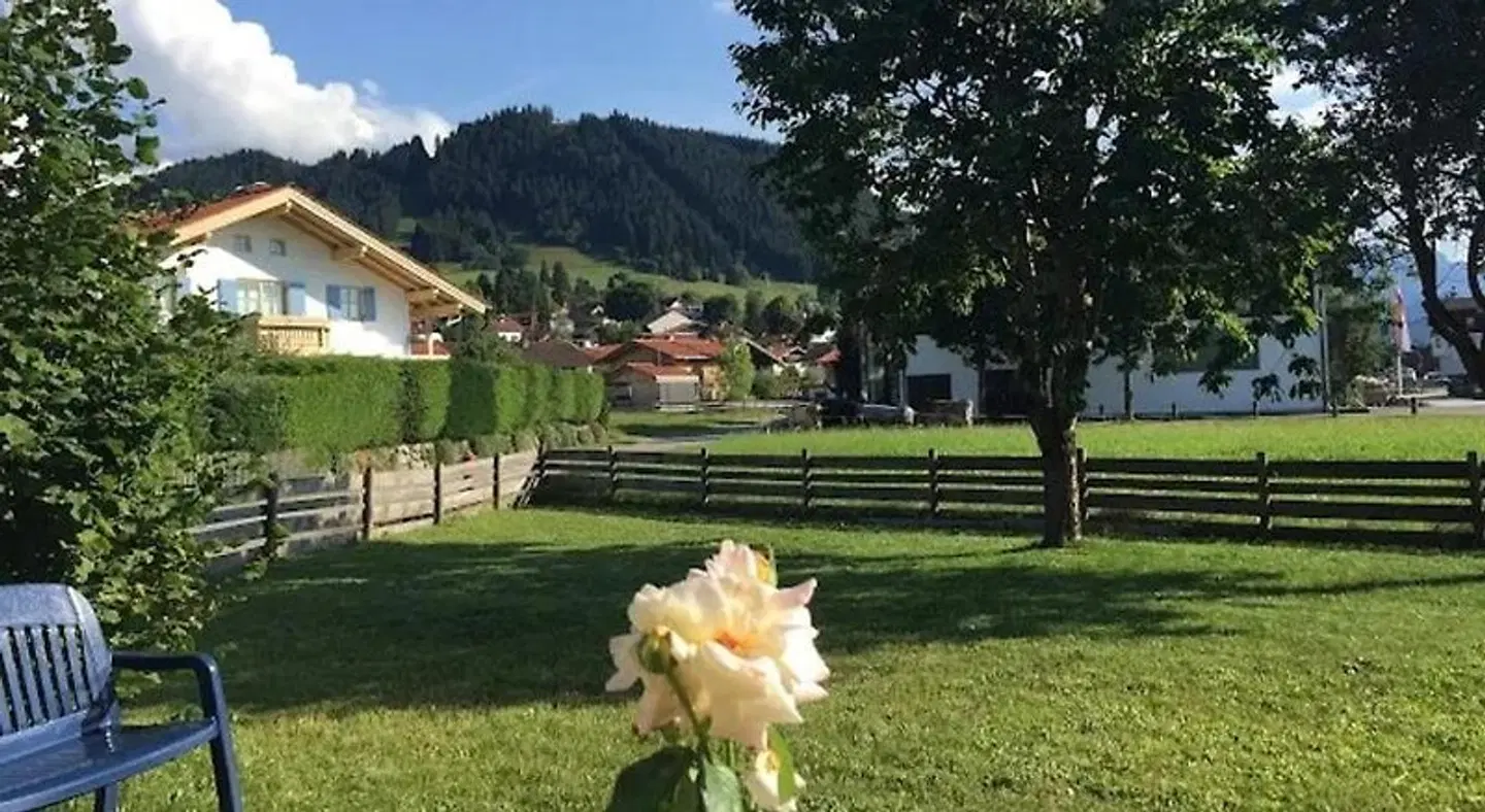 Alpchalet Schwanstein Garten