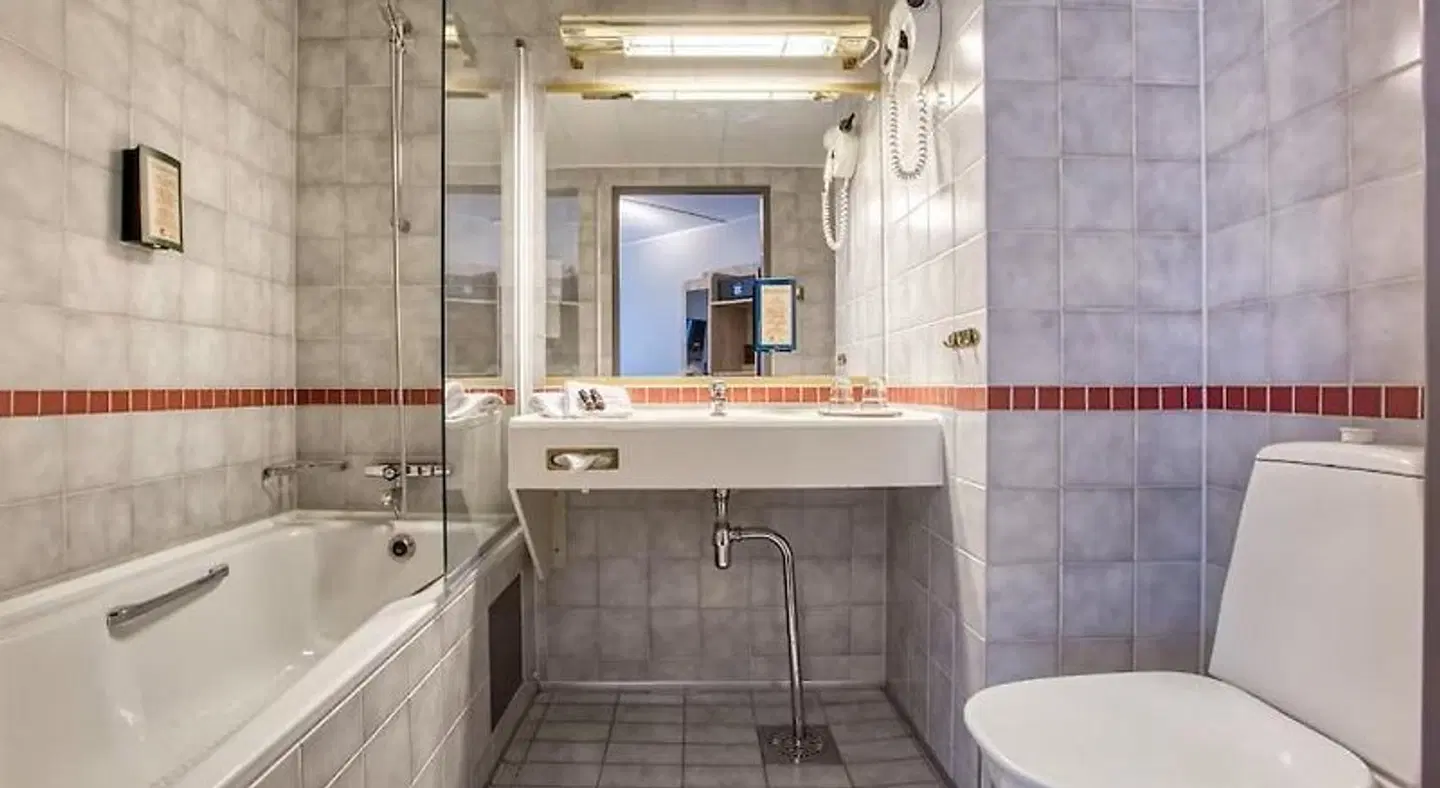 Memory Hotel Badezimmer