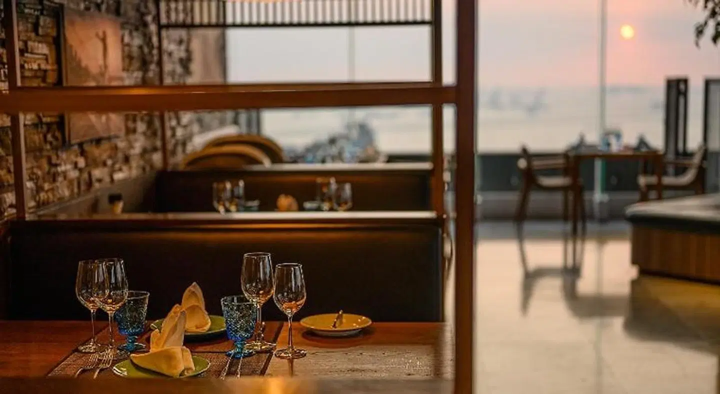 Oakwood Hotel and Residence Sri Racha Restaurant
