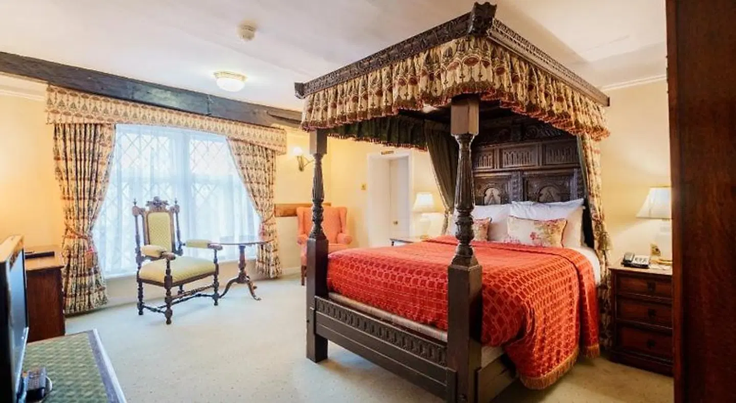 Marygreen Manor ROOM_EXAMPLE