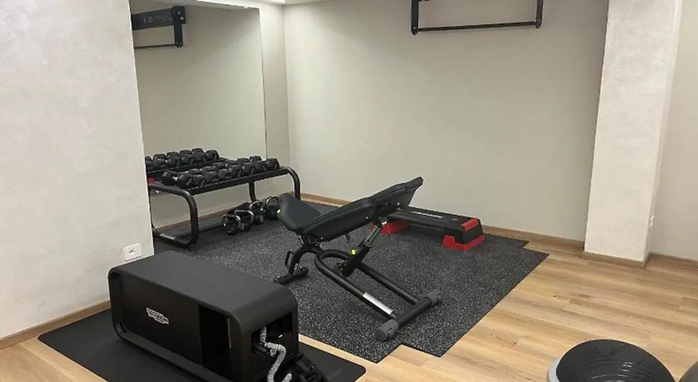 Lis SPORTS_AND_LEISURE