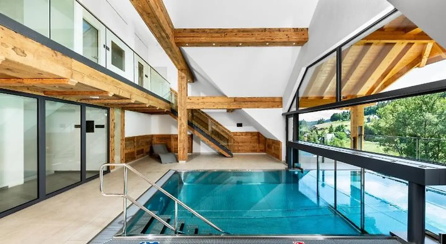 SCHWARZENBACH - Apartments & Rooftop Pool OUTDOOR_POOL