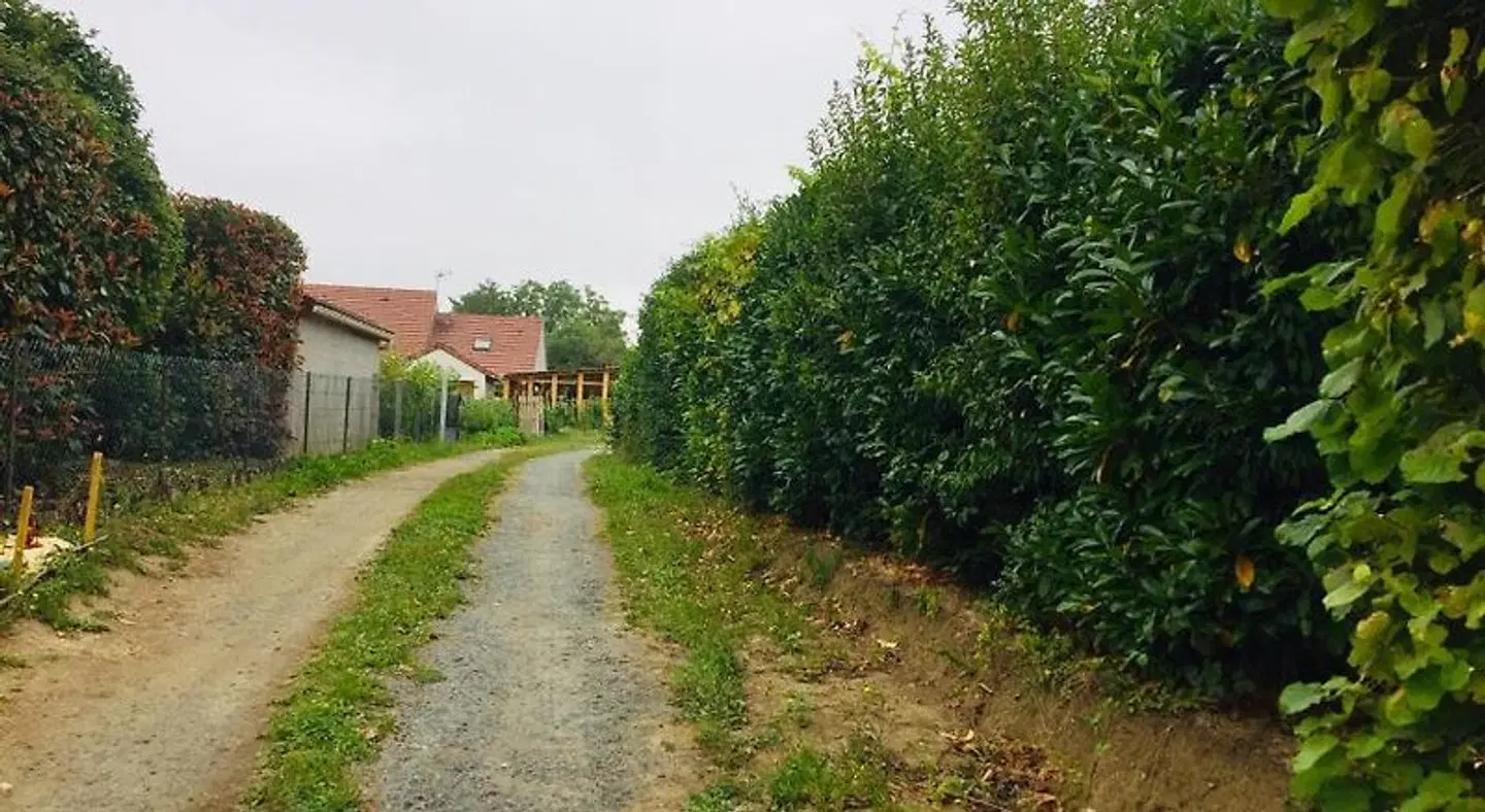Les Maitres Sonneurs Garten