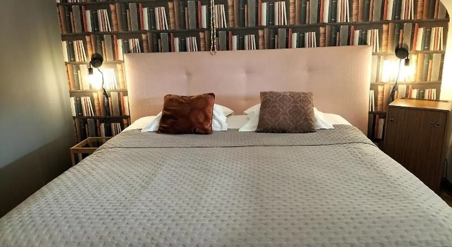 Butler ROOM_EXAMPLE
