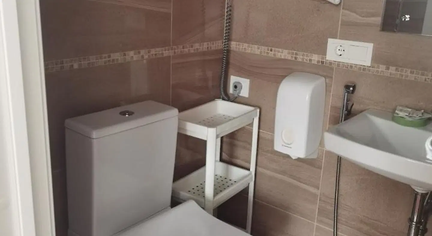 Hotel Palanga Camping Compensa Badezimmer