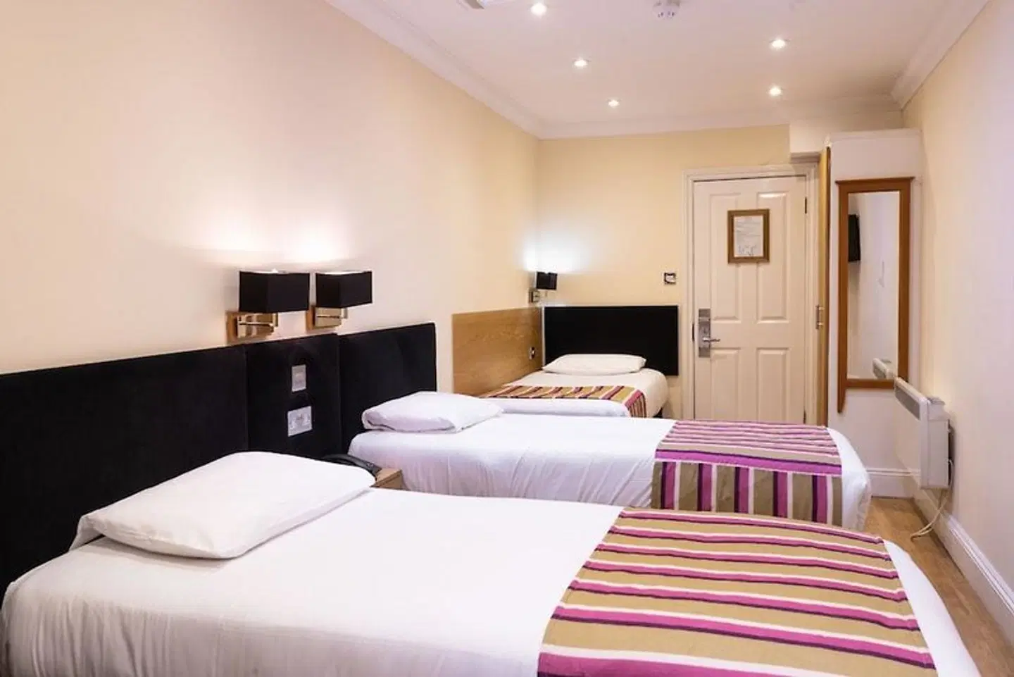Athena Hotel ROOM_EXAMPLE