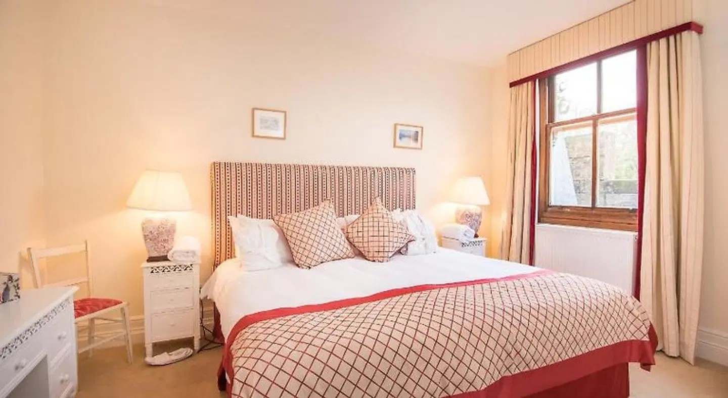 Springkell ROOM_EXAMPLE