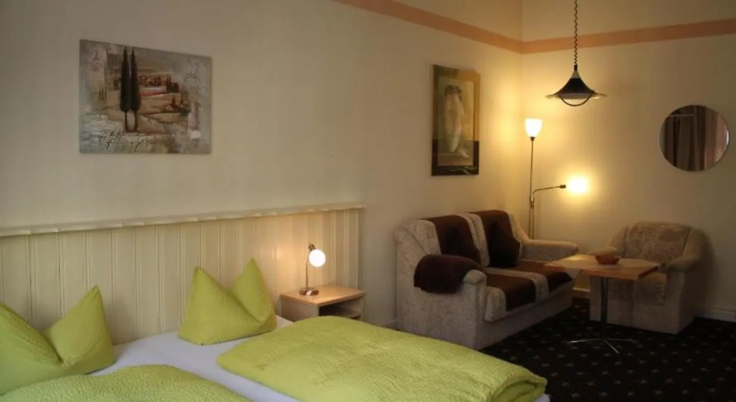 Zum Schweizerhaus ROOM_EXAMPLE