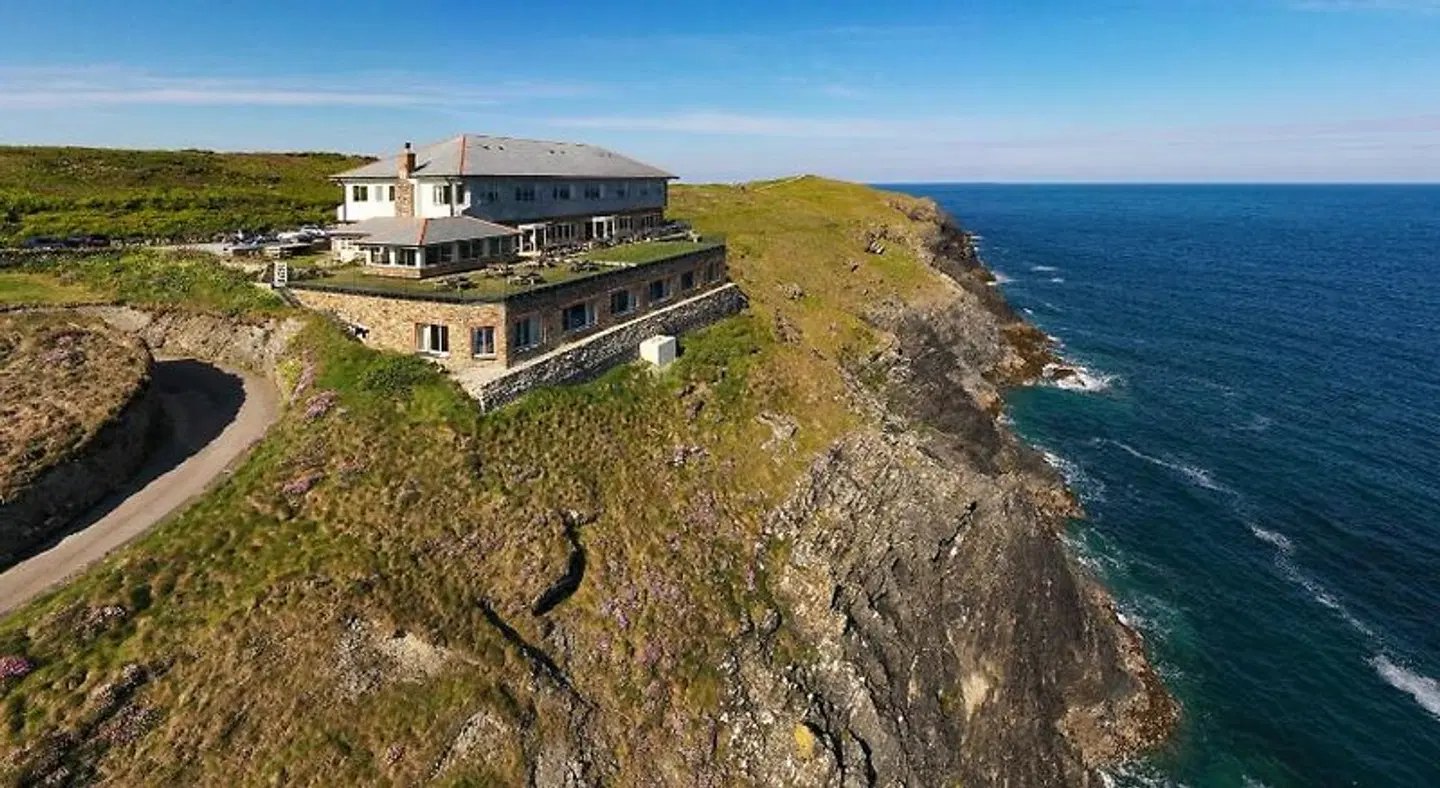 The Lewinnick Lodge EXTERIOR
