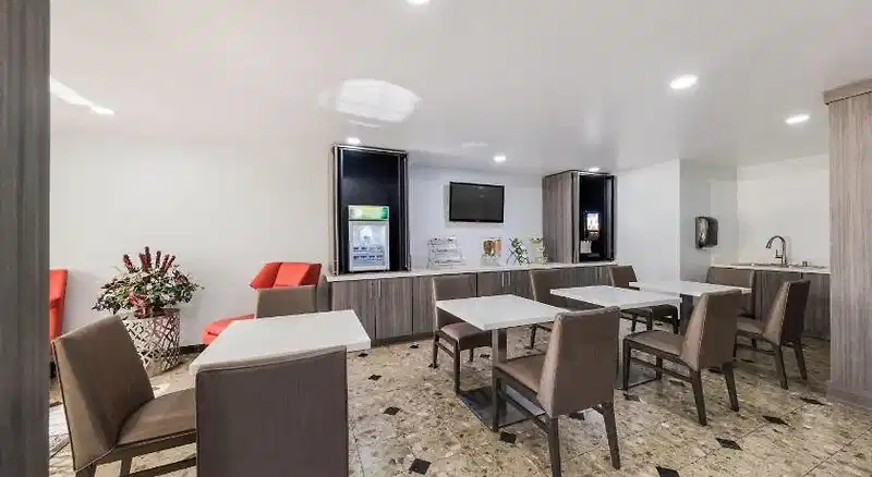 Microtel Inn & Suites by Wyndham Mesquite/Dallas At I-30 – Hotelfoto