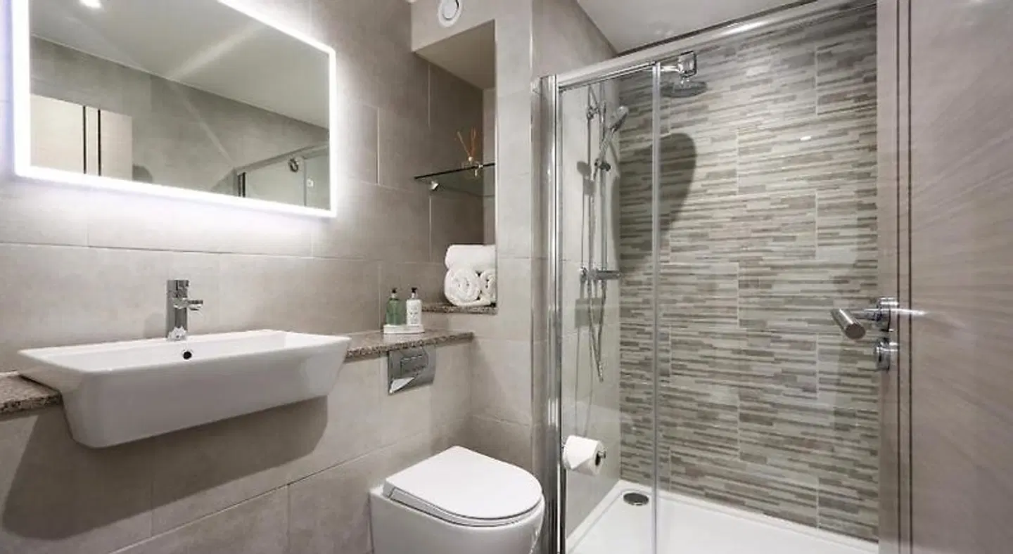 All Saints Hotel Badezimmer