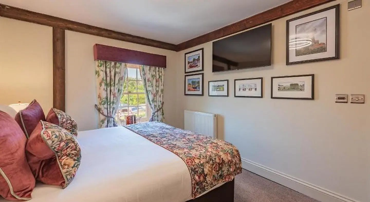 The King William IV ROOM_EXAMPLE