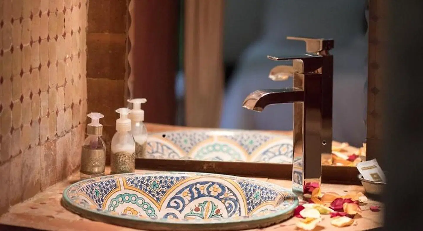 Riad Safir HEALTH_BEAUTY