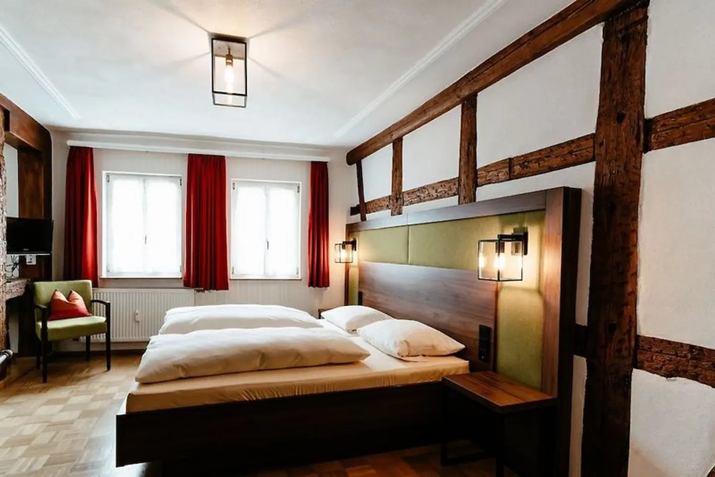 Goldener Greifen ROOM_EXAMPLE